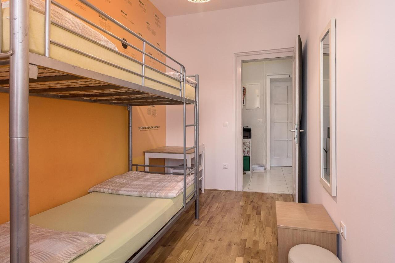 Hostel Split Backpackers Exterior photo