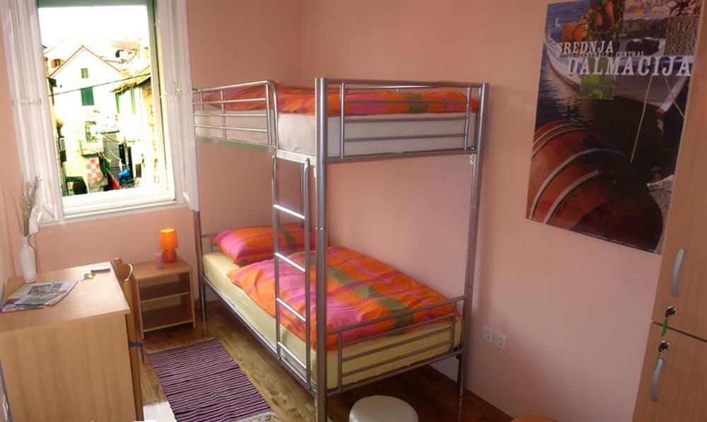 Hostel Split Backpackers Exterior photo