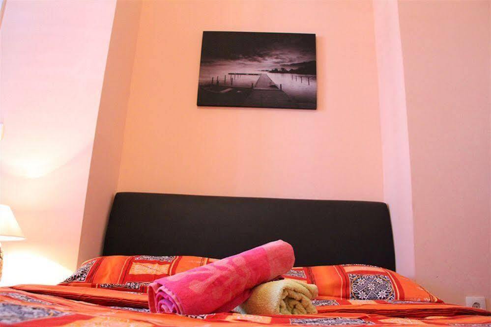 Hostel Split Backpackers Exterior photo